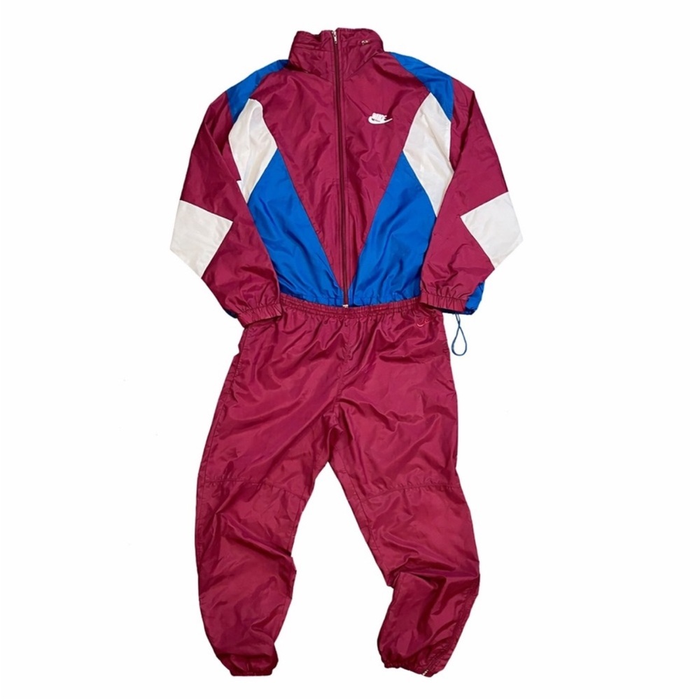 Authentic vintage Nike tracksuit set from the late 80s / early 90s. - Picture 2 of 15